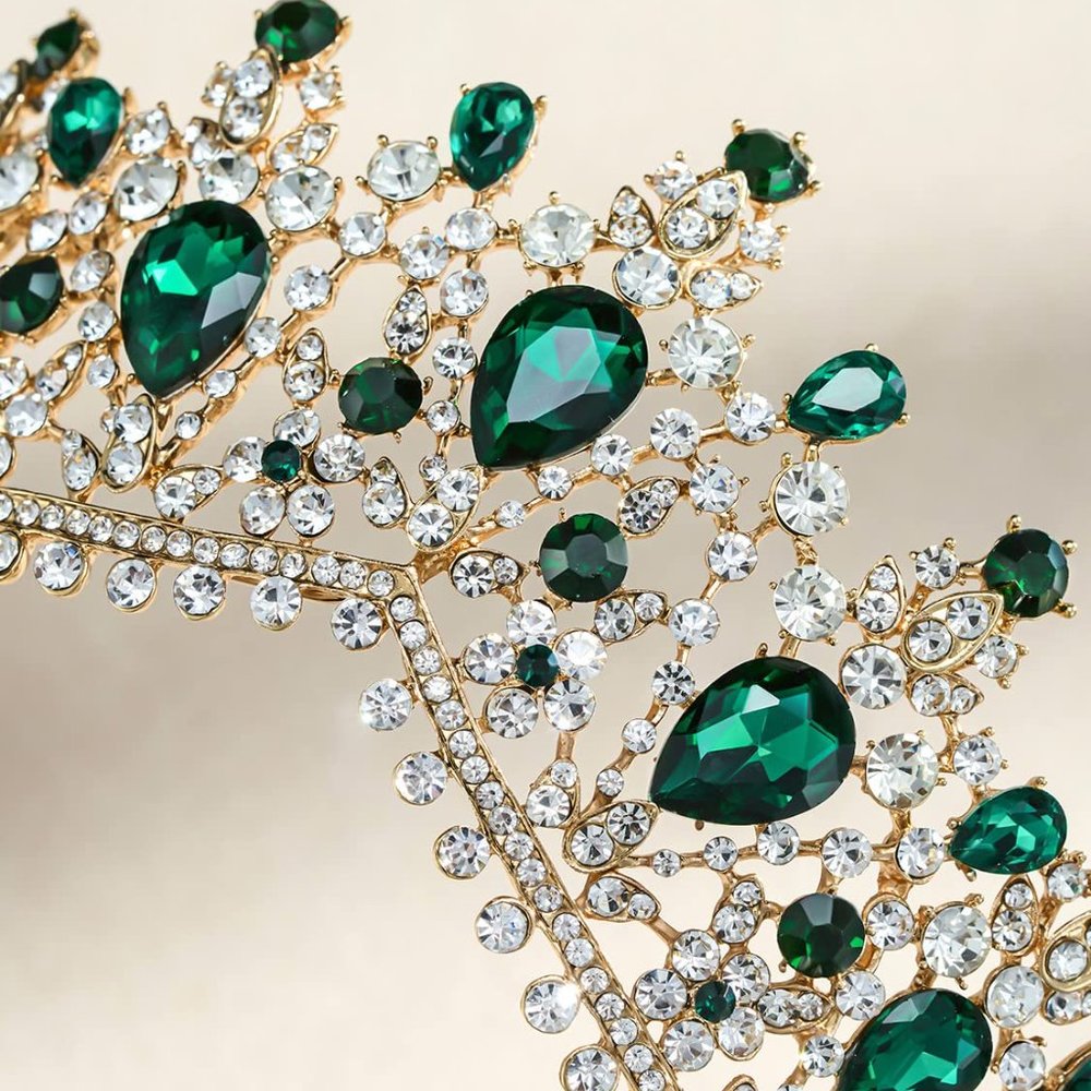 NWT Sparkling Bling Crystal Rhinestone Emerald Green Tiara Necklace Set - Picture 8 of 16